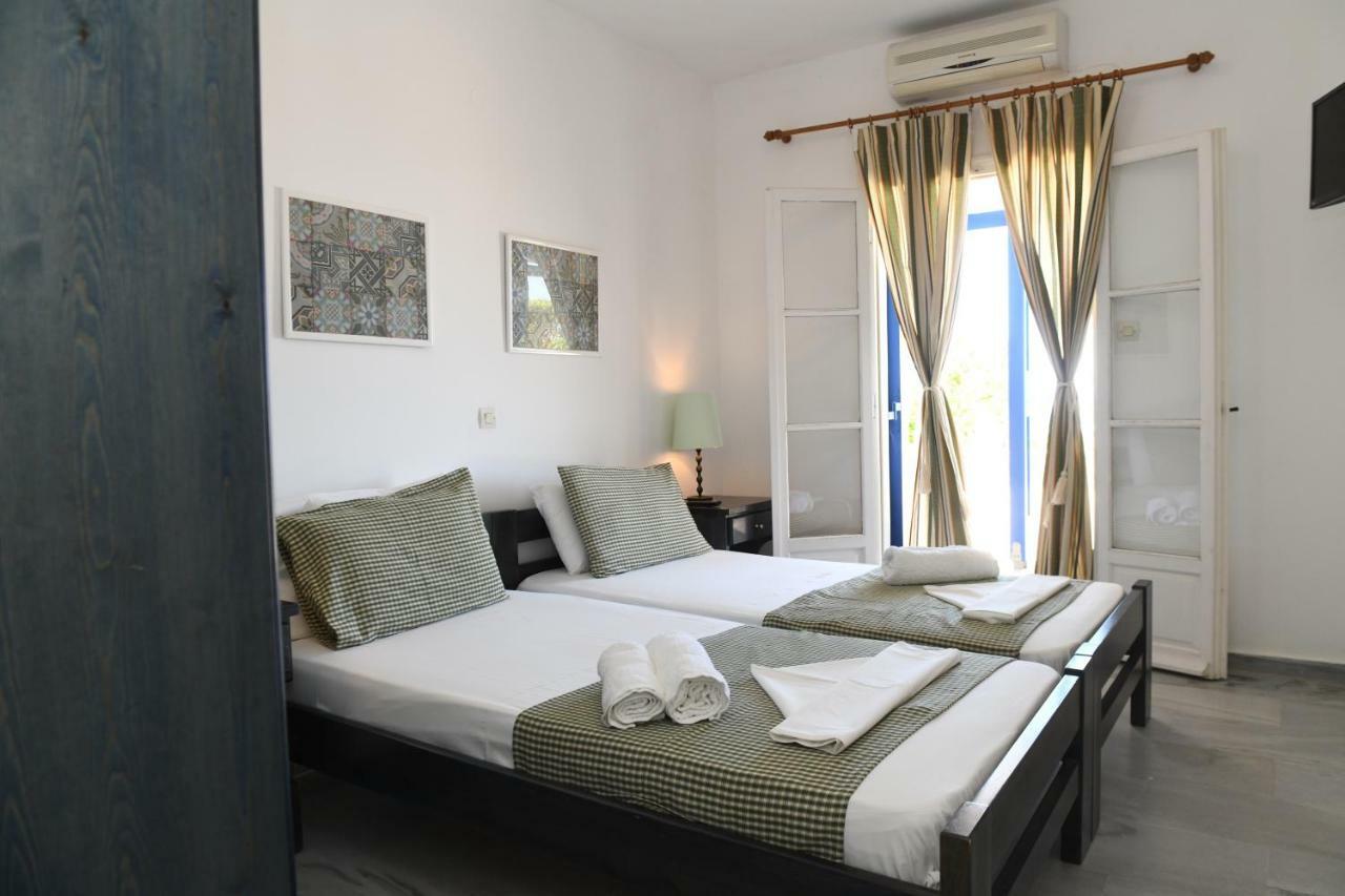 Dryades Family Hotel Drios Exterior foto